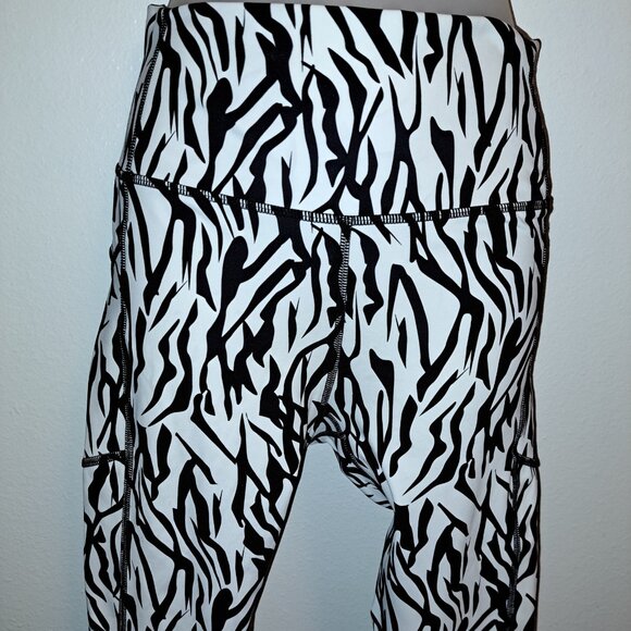 Zyia Active Safari Zebra Striped Pocket Brilliant Hi-Rise 7/8 24" Size 8-10 - Picture 15 of 16
